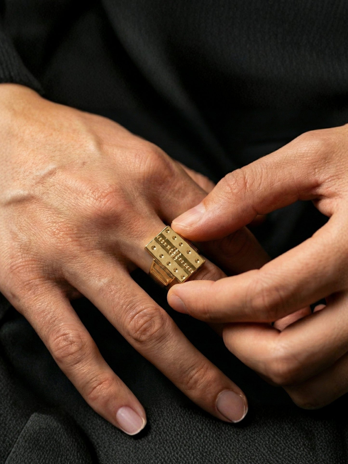 FORMING MENS RING