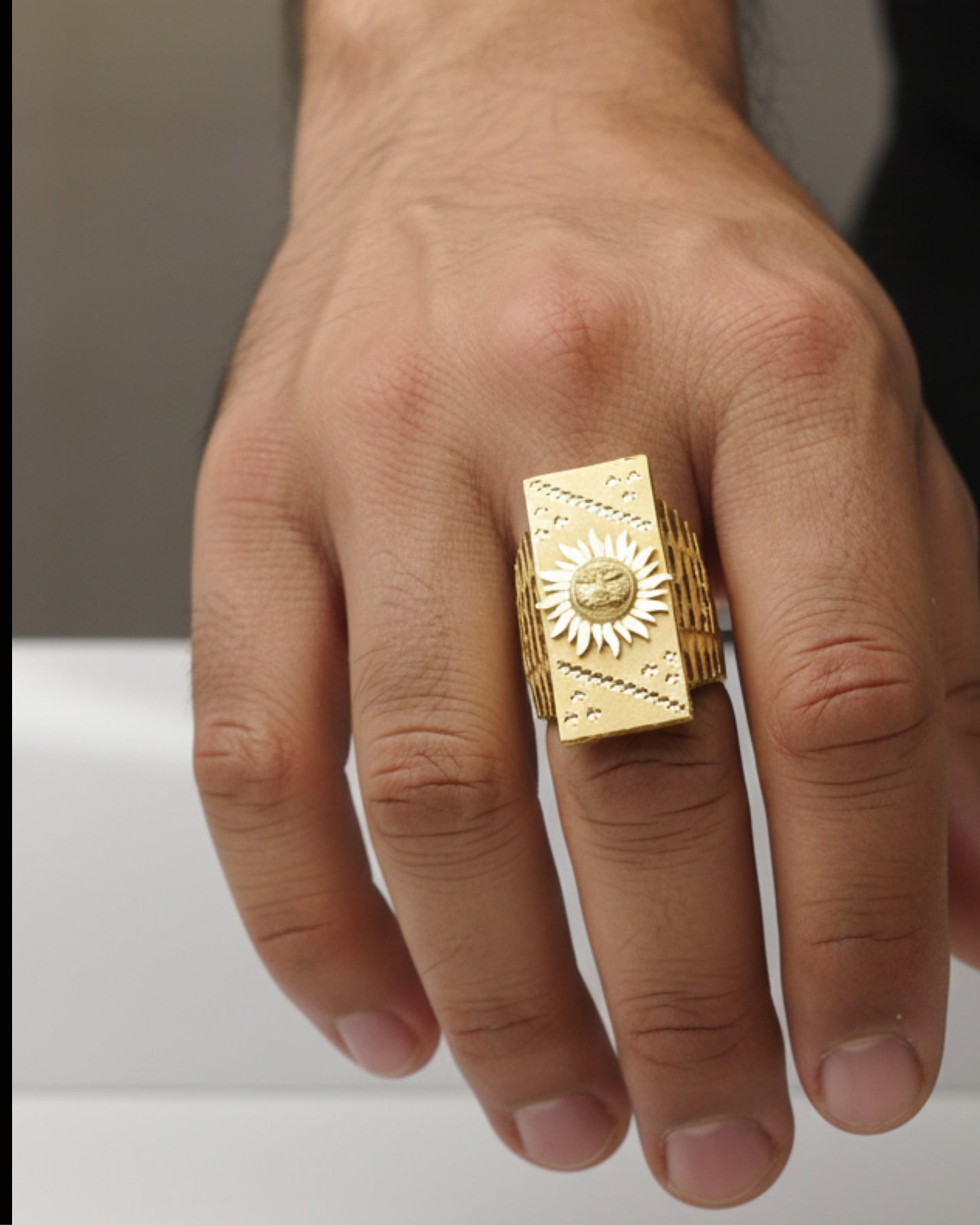 FORMING MENS RING