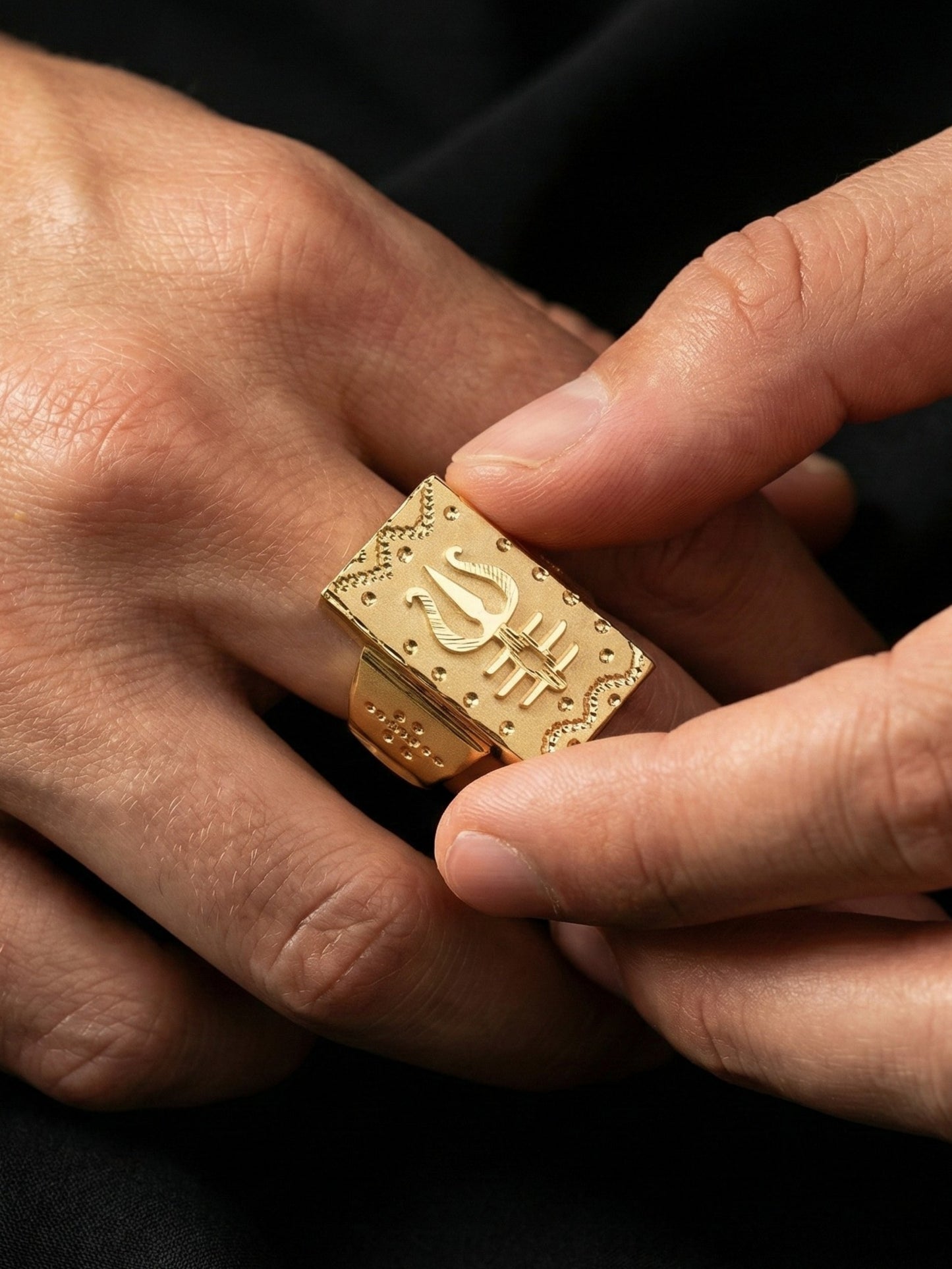 FORMING MENS RING