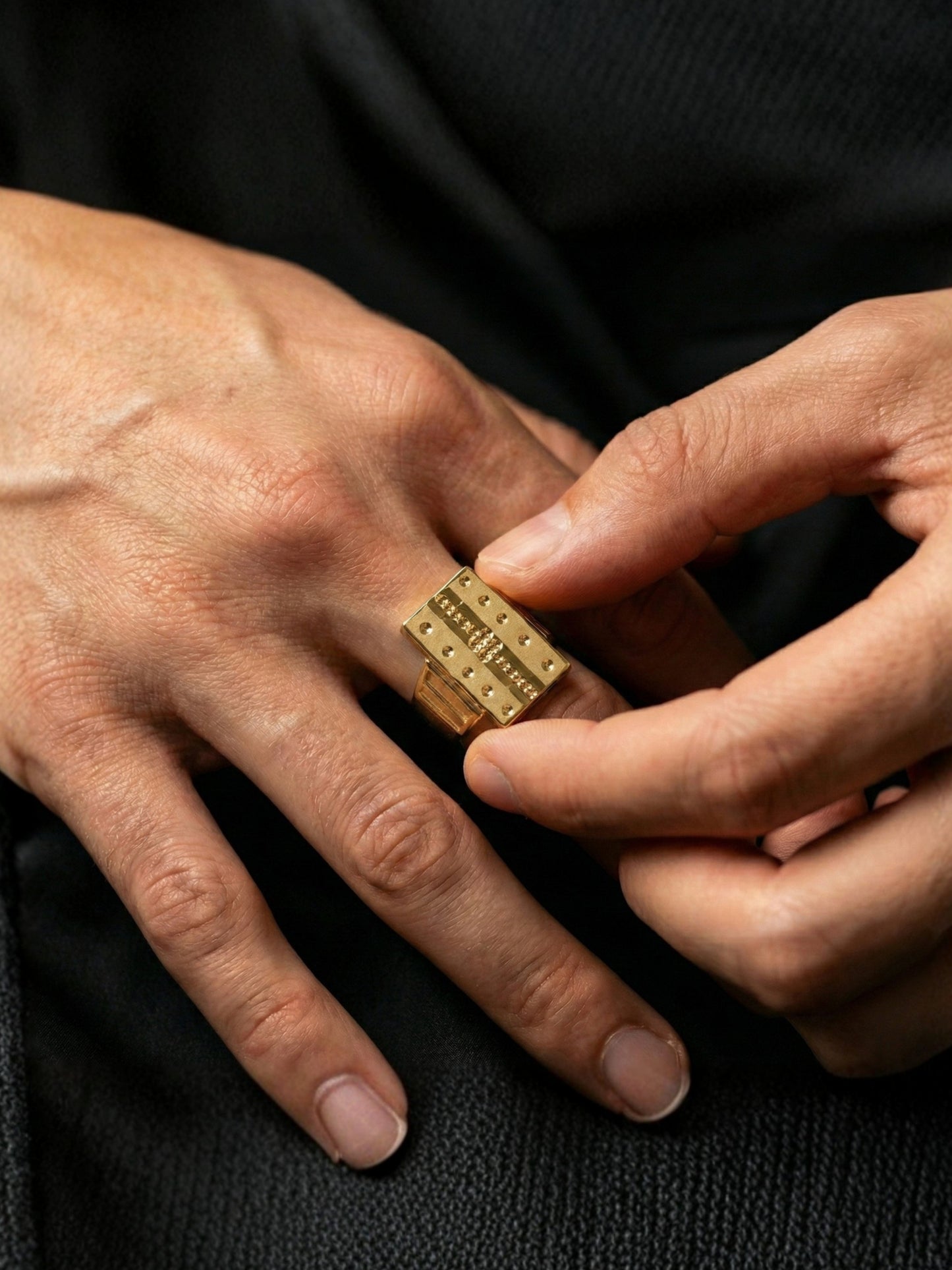 FORMING MENS RING