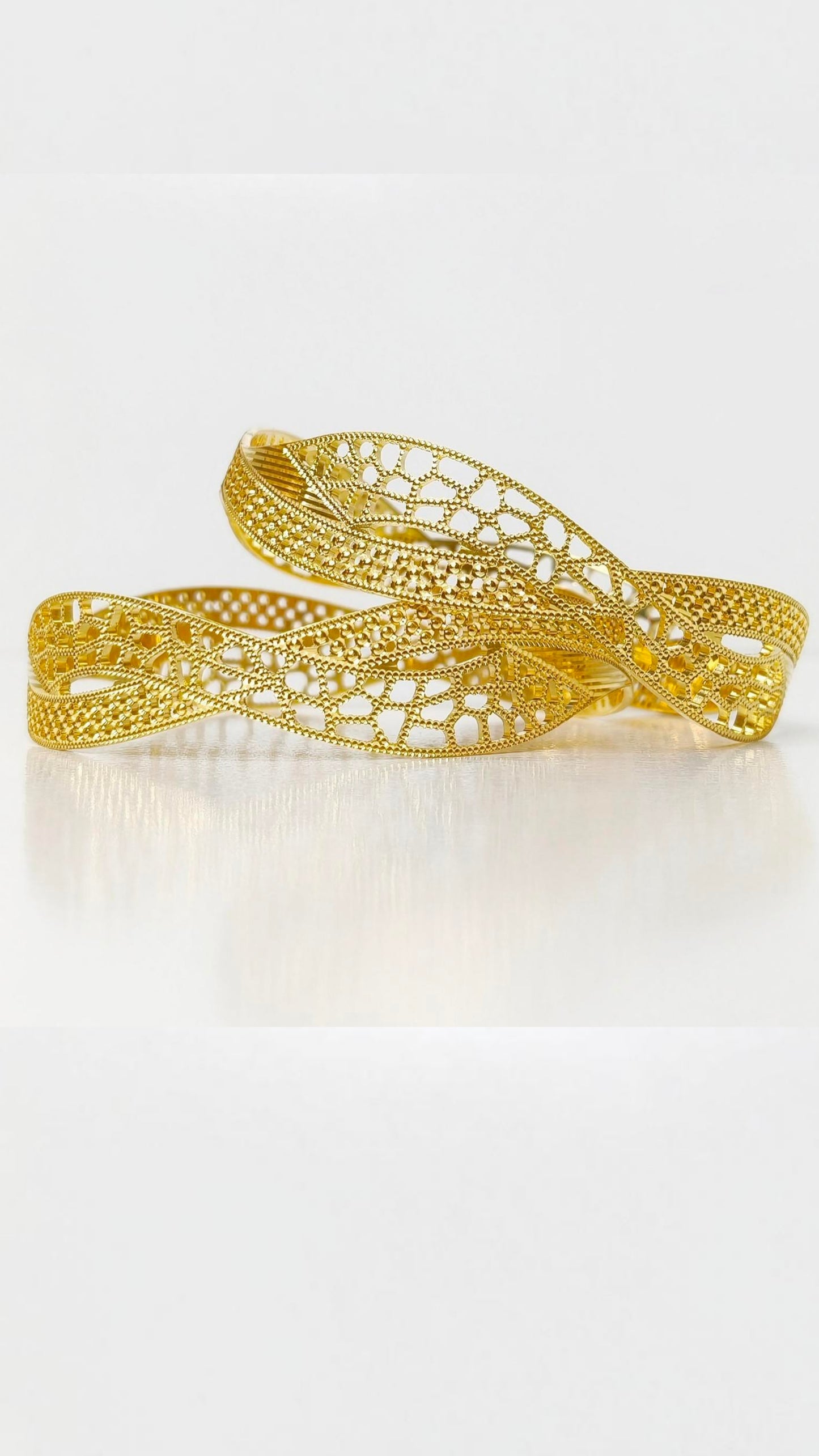 Forming 2 pc’s Bangles