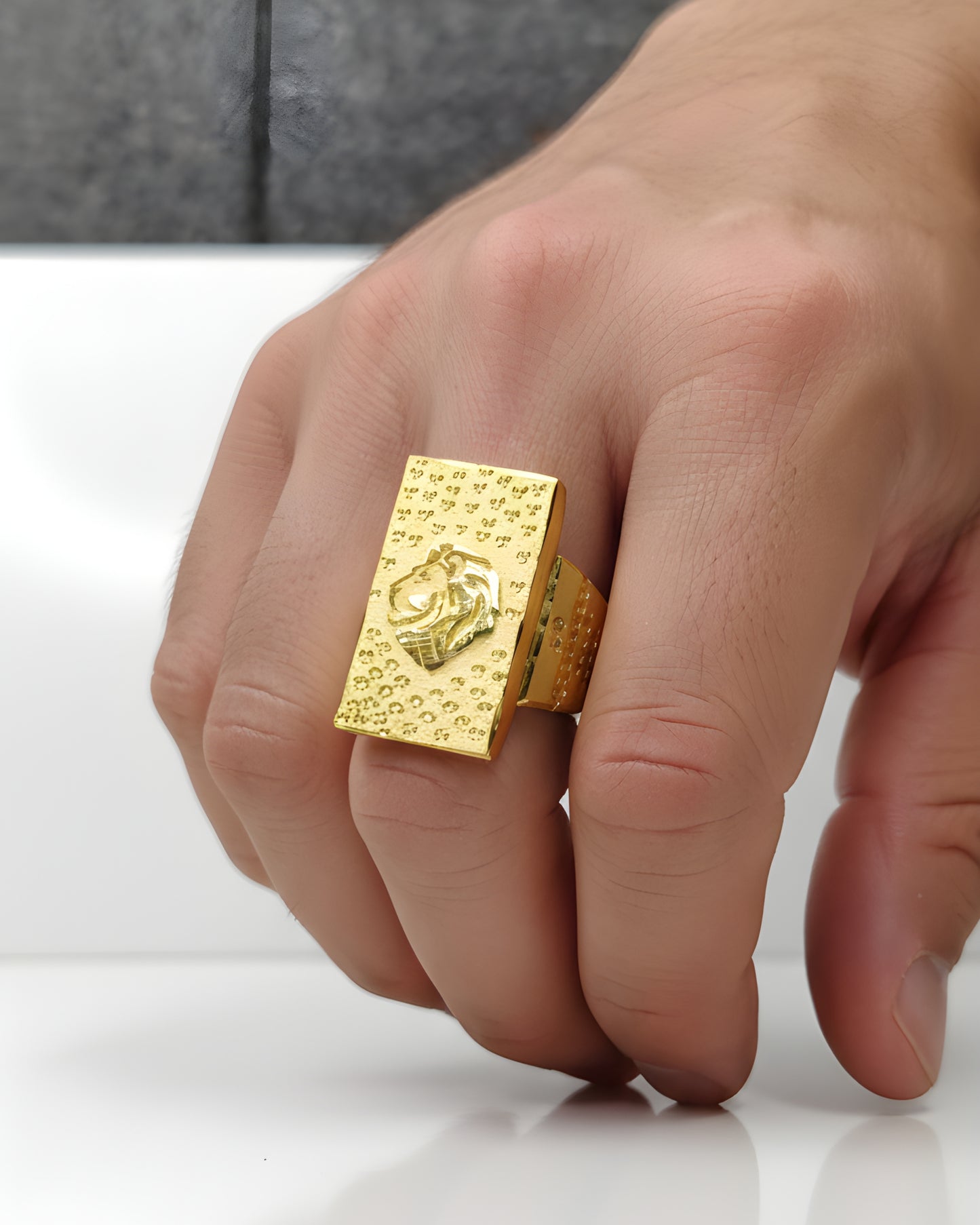 FORMING MENS RING