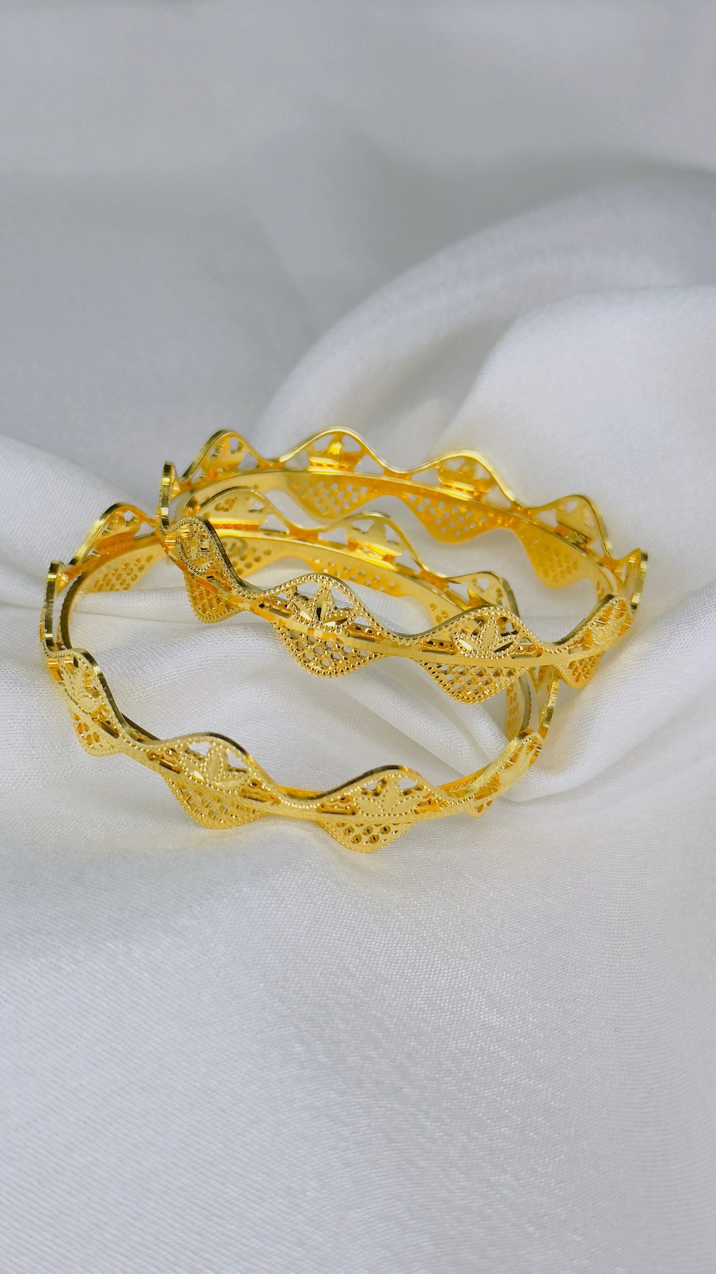 Forming 2 pc’s Bangles