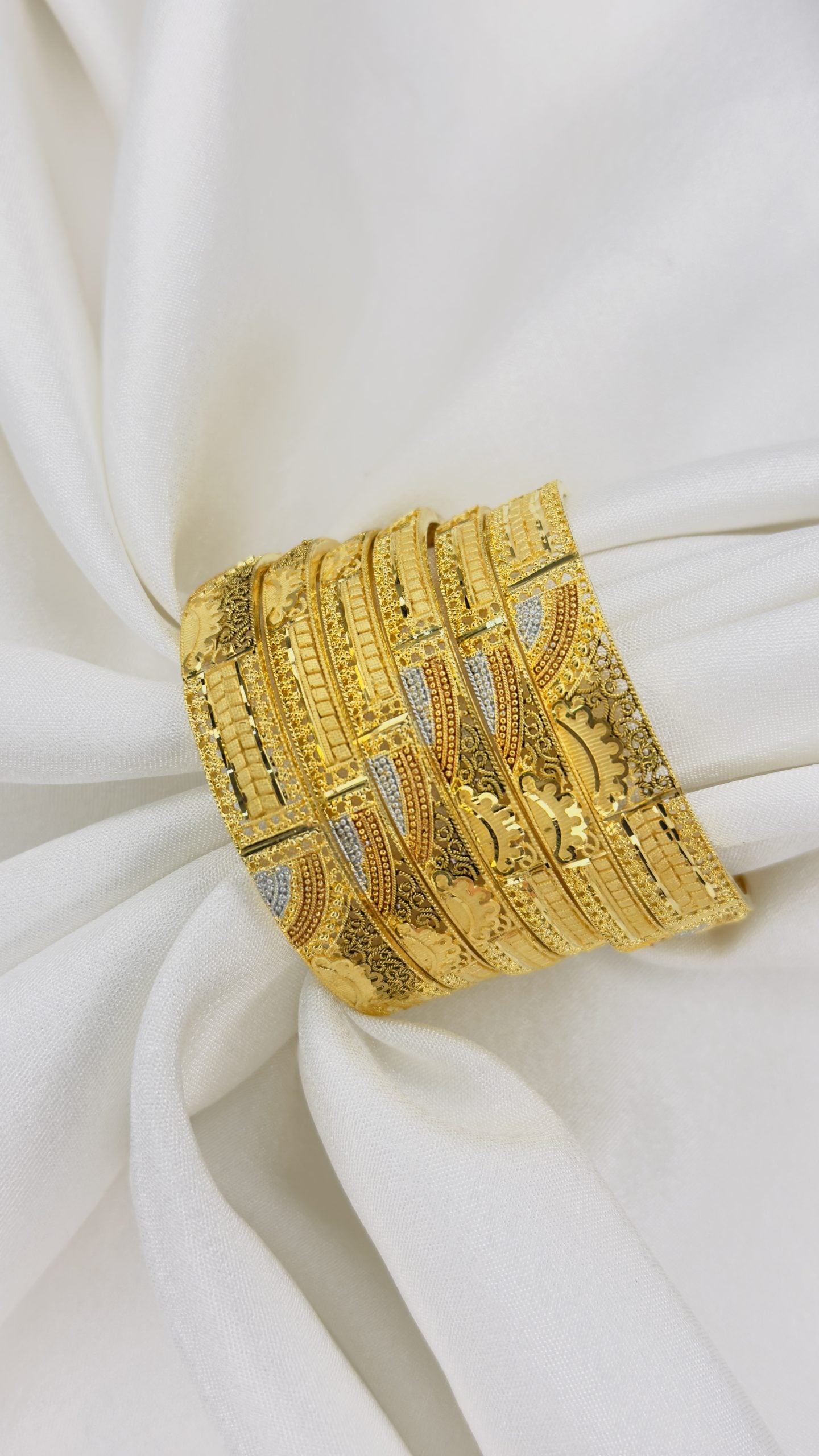 Forming 6 pcs bangles