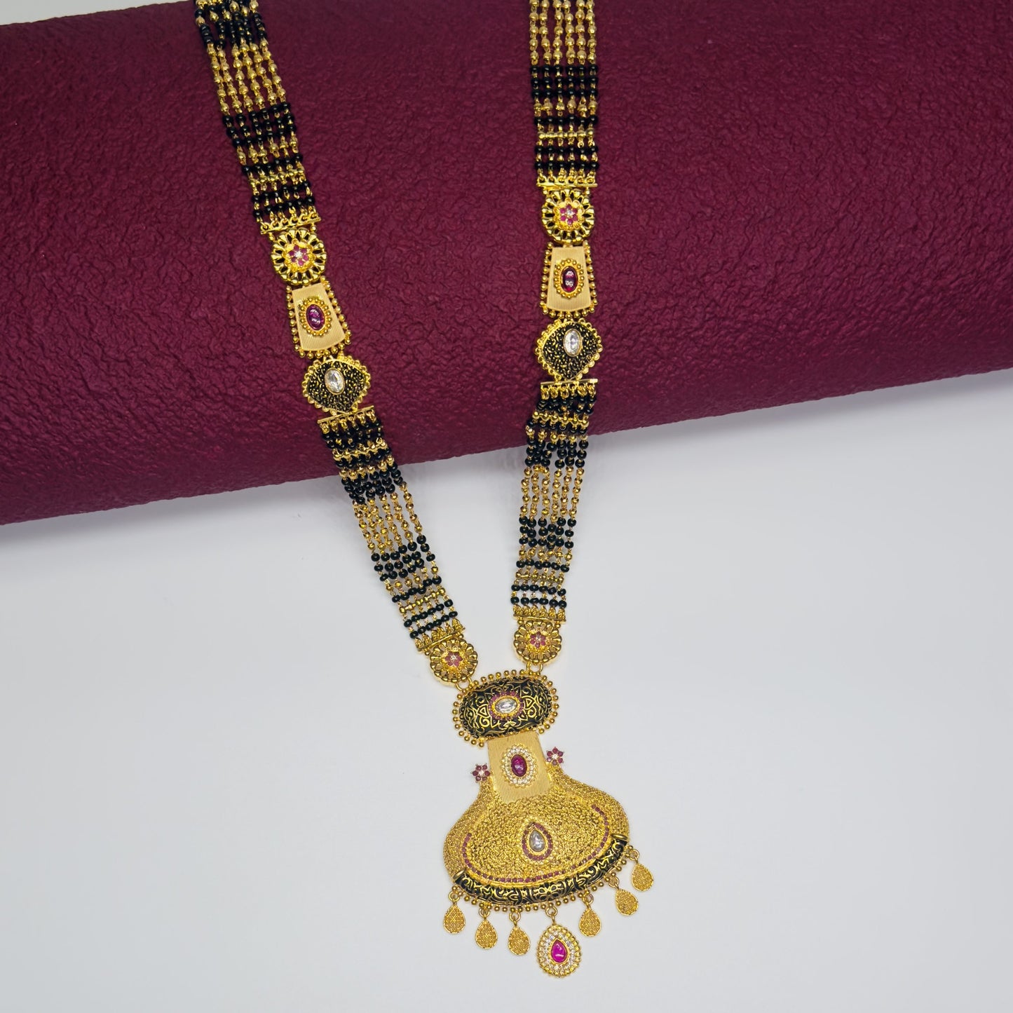 Forming Long Mangalsutra