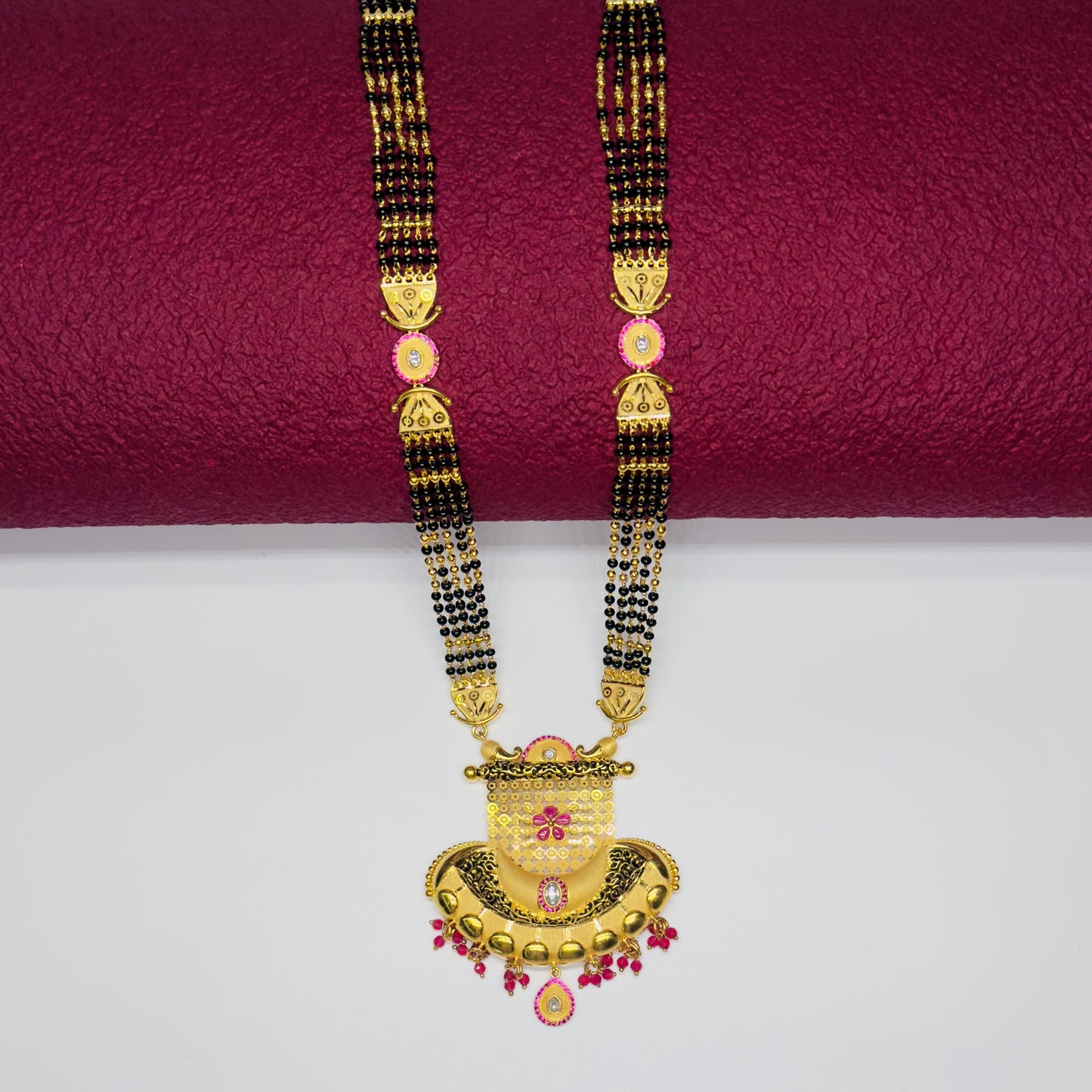 Forming Long Mangalsutra