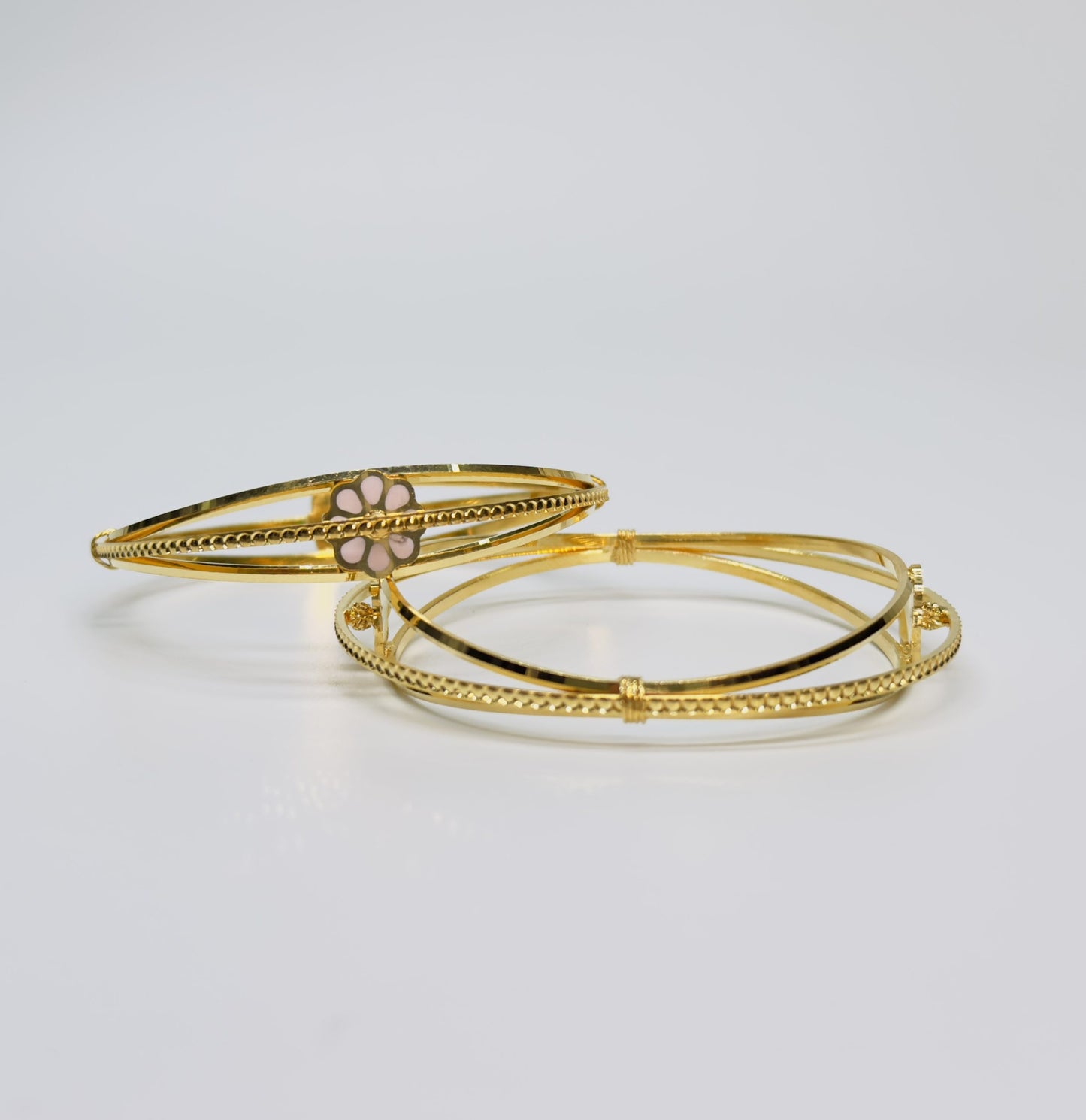 Forming 2 pc's Bangales