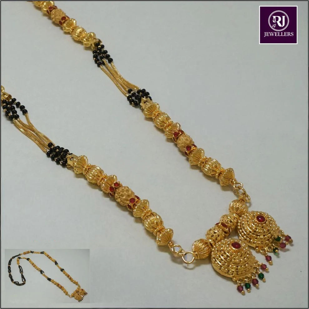 Forming Long Mangalsutra