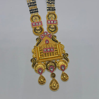 Forming Long Mangalsutra