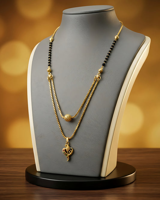 Forming Short Mangalsutra