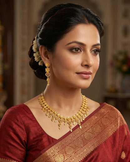 Forming Necklace