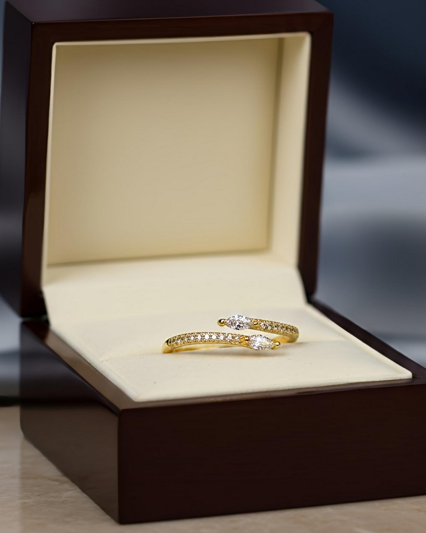 Women's Ring