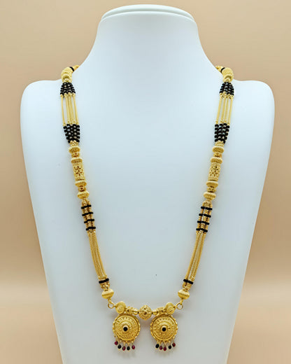 Forming Long Mangalsutra