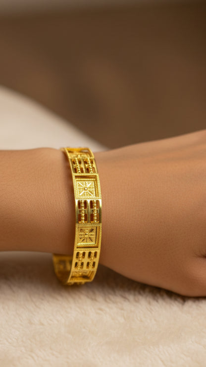 Forming 2 pc’s Bangles