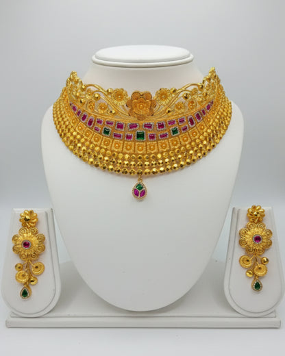 Forming Necklace