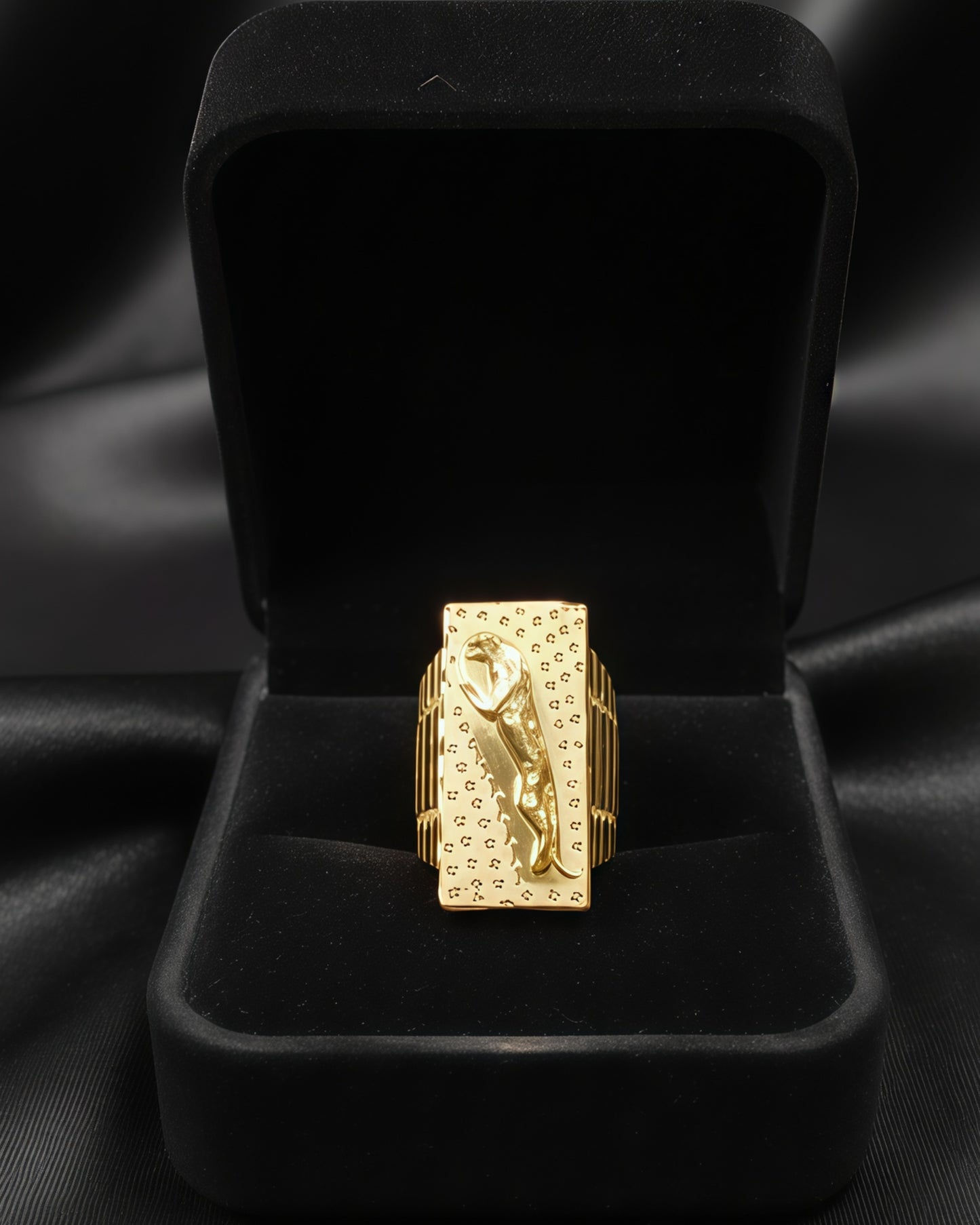 FORMING MENS RING