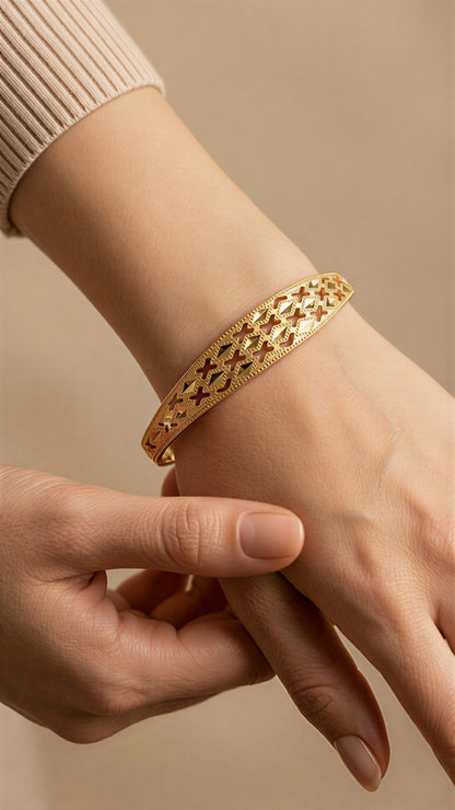 Forming 2 pc’s Bangles