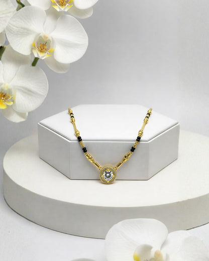Forming Short Mangalsutra