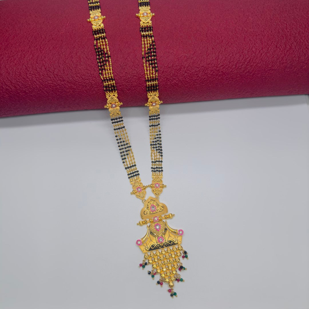 Forming Long Mangalsutra