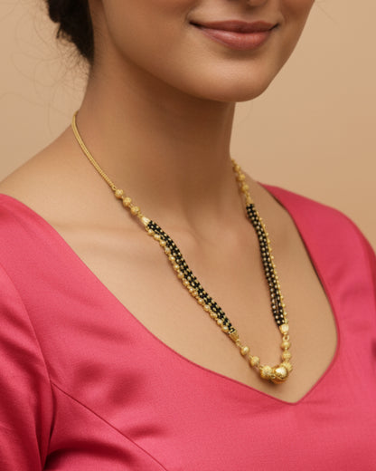 Forming Short Mangalsutra