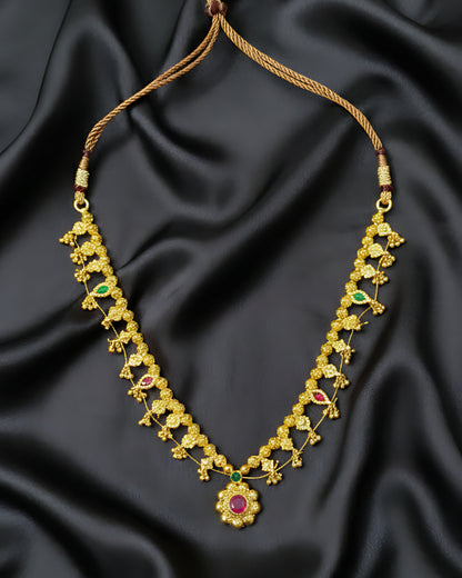 Kolhapuri Saaj