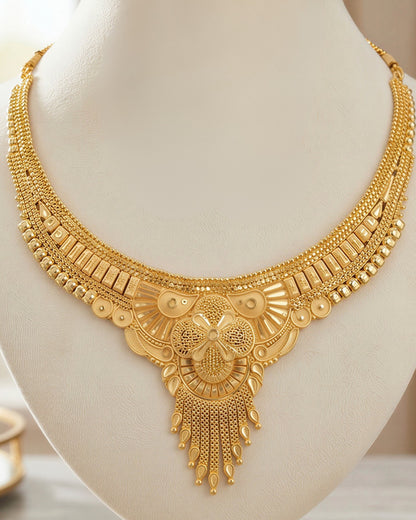 Forming Necklace