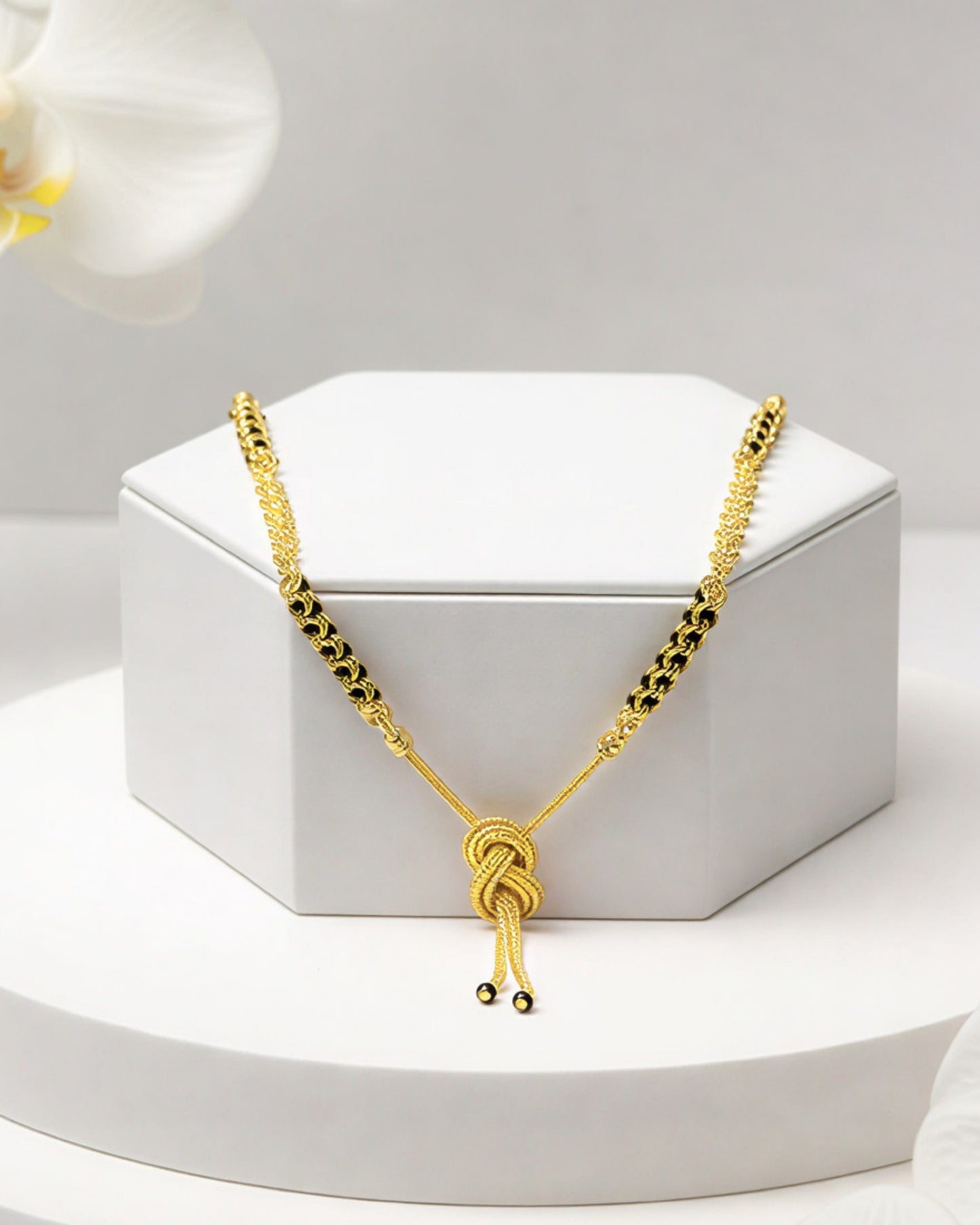Forming Short Mangalsutra