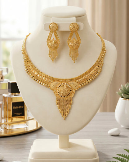 Forming Necklace