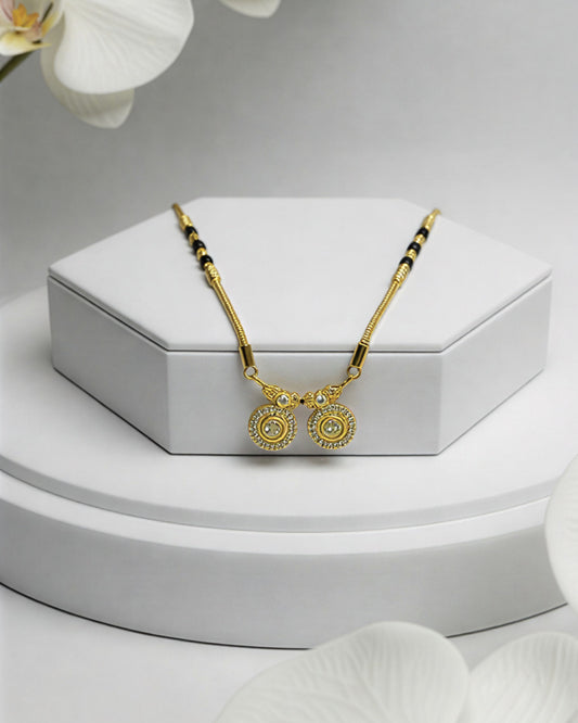 Forming Short Mangalsutra