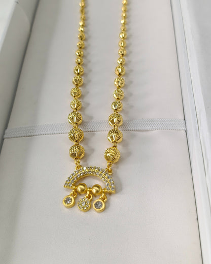 Forming Short Mangalsutra