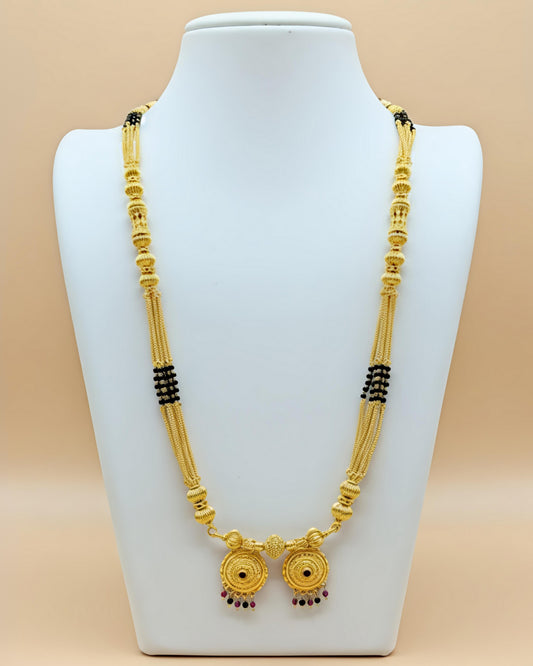 Forming Long Mangalsutra