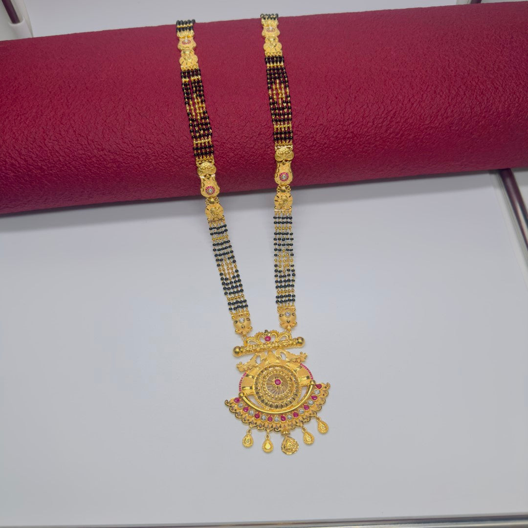 Forming Long Mangalsutra