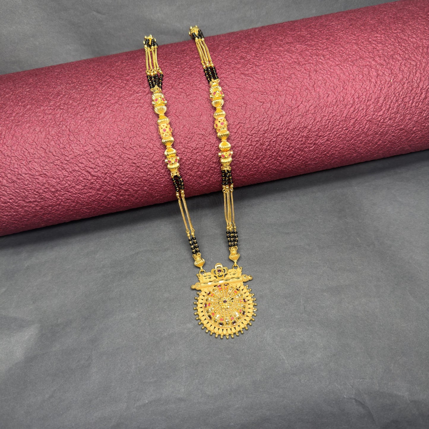 Forming Long Mangalsutra