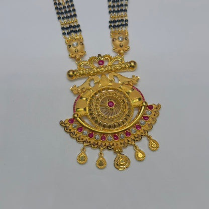 Forming Long Mangalsutra