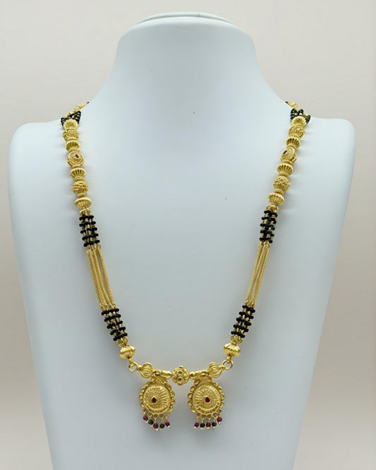 Forming Long Mangalsutra