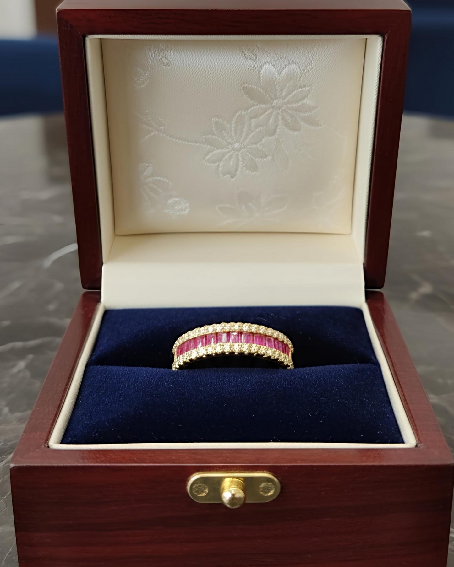 Women's Ring