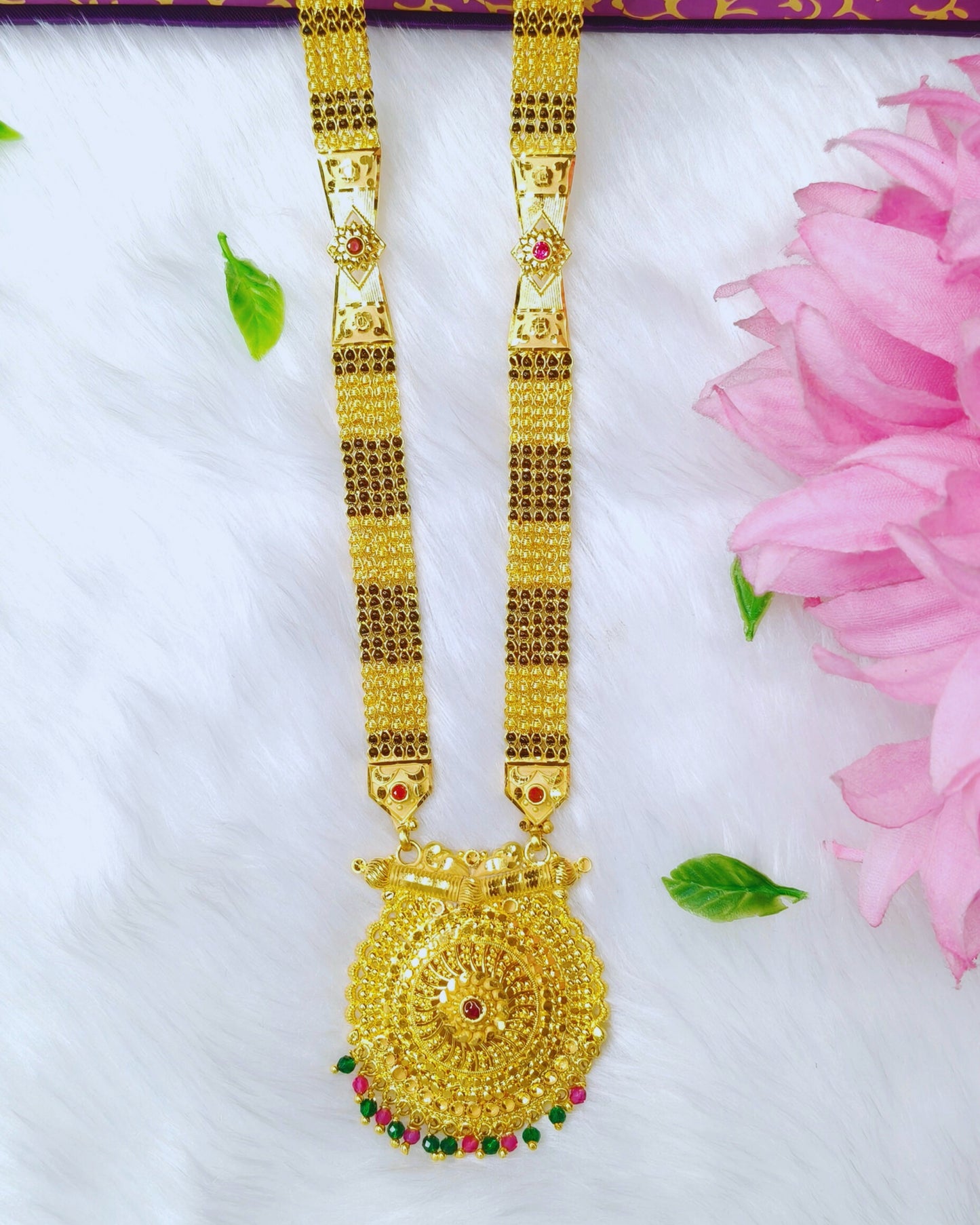 Forming Long Mangalsutra