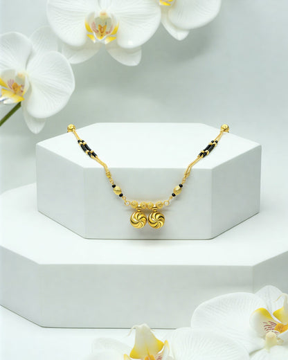 Forming Short Mangalsutra