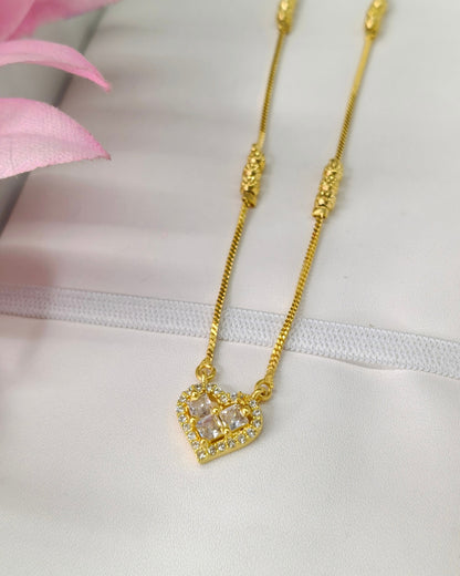 Forming Short Mangalsutra