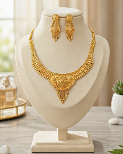 Forming Necklace