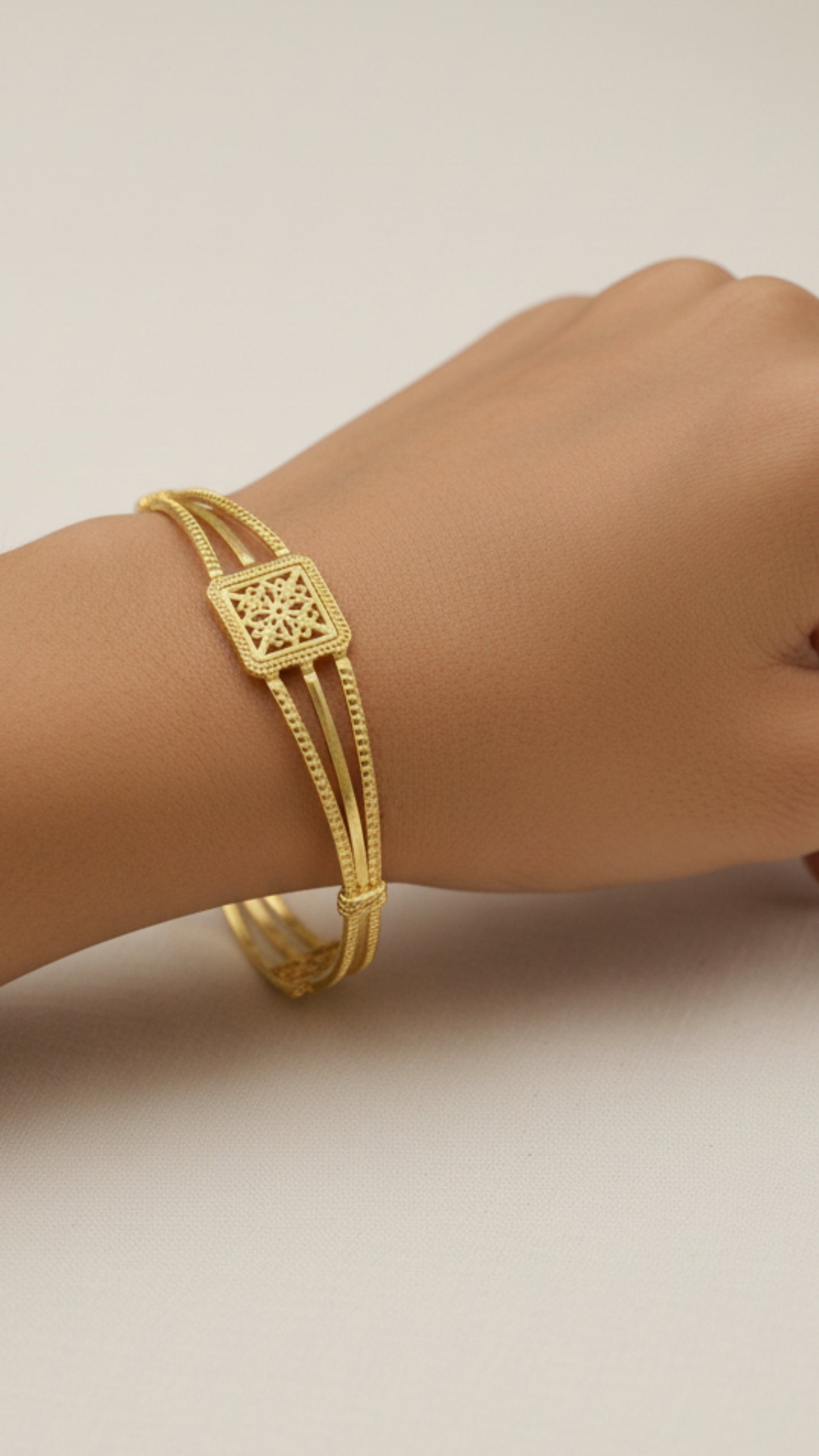 Forming 2 pc’s Bangles