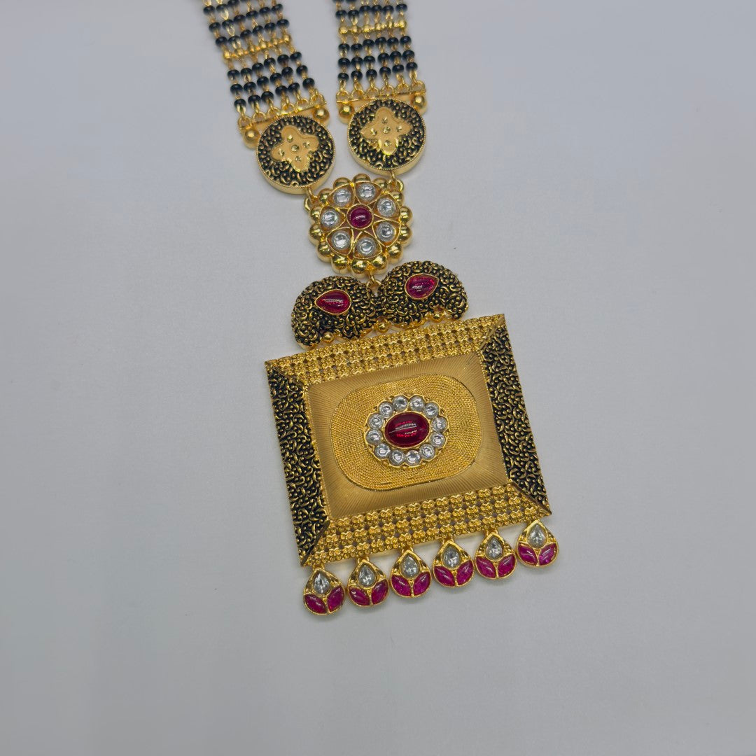 Forming Long Mangalsutra