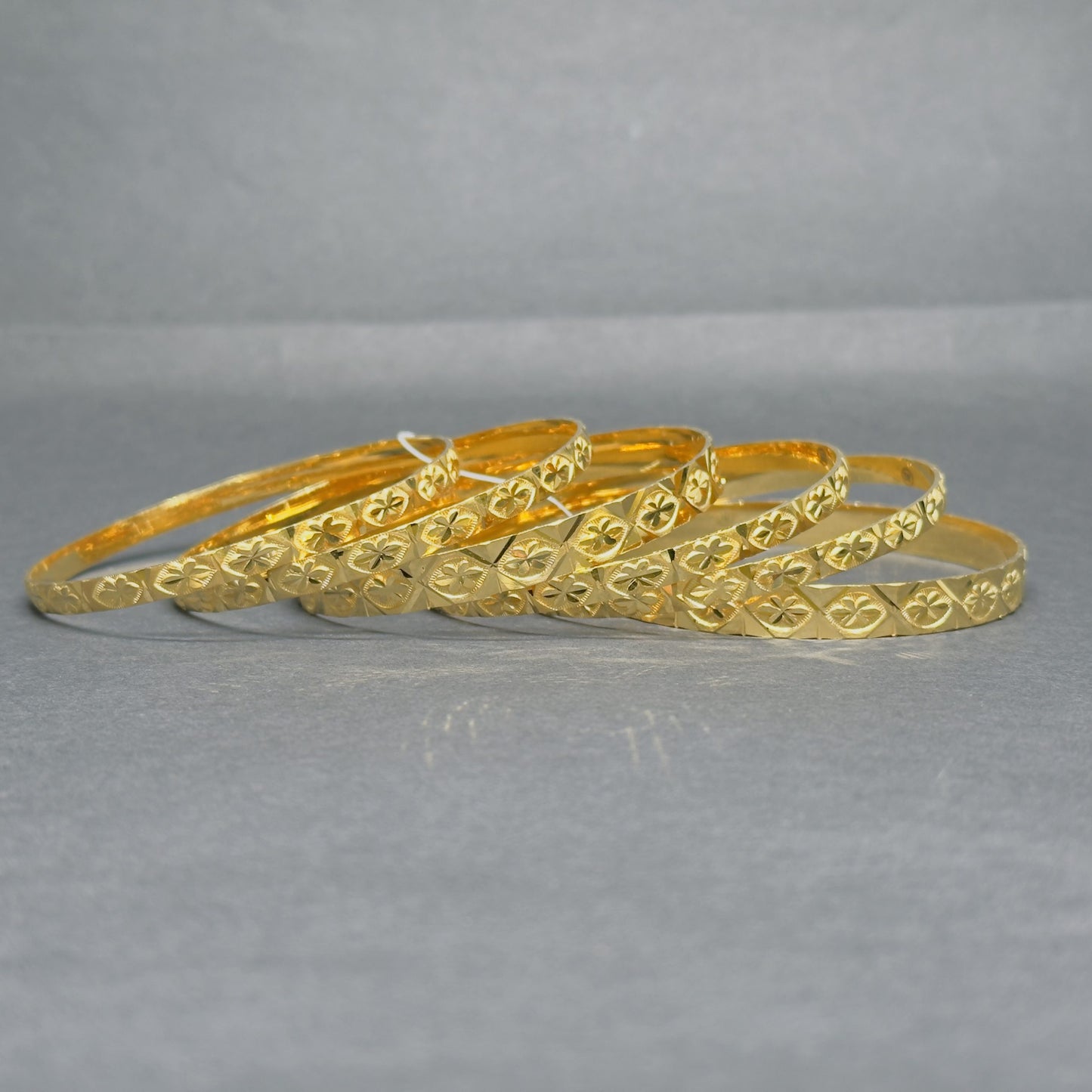 Forming 6 pcs bangles