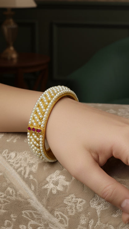 Moti Bangles