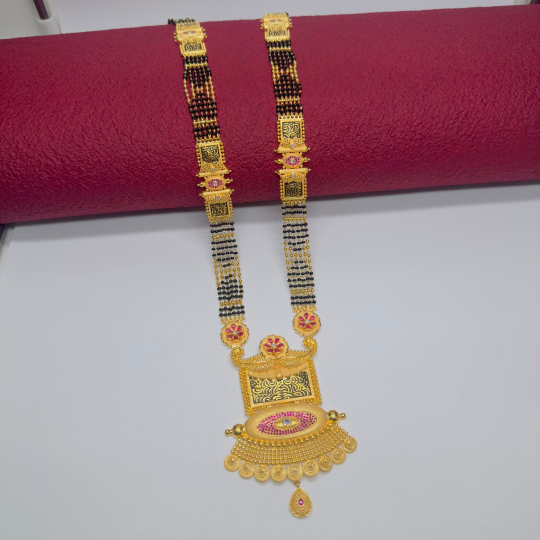 Forming Long Mangalsutra