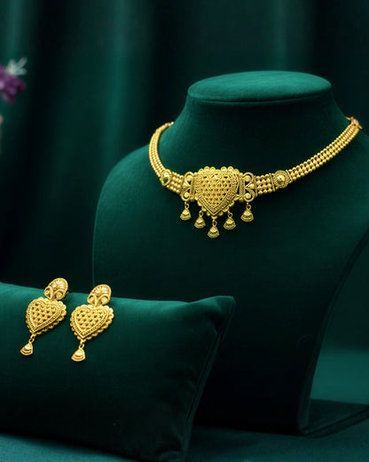 Forming Necklace