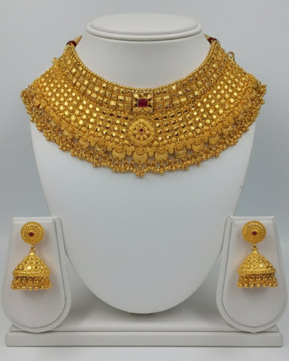 Forming Necklace
