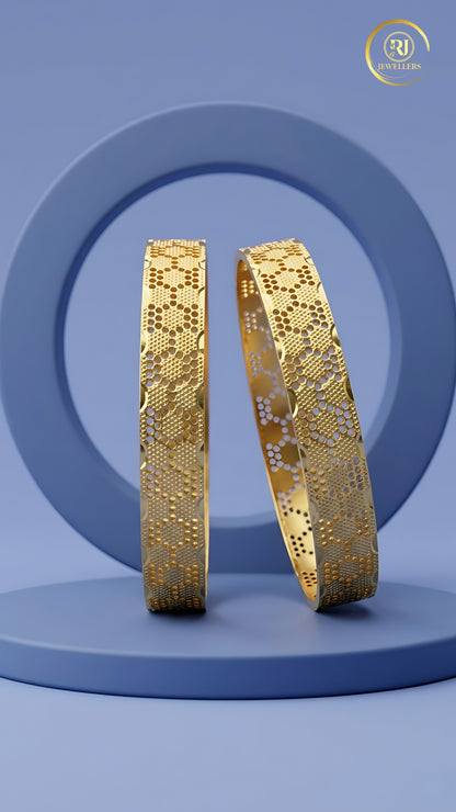 Forming 2 pc’s Bangles