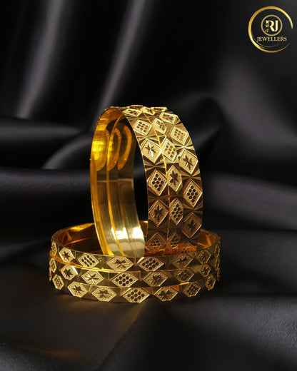 Forming 6 pcs bangles