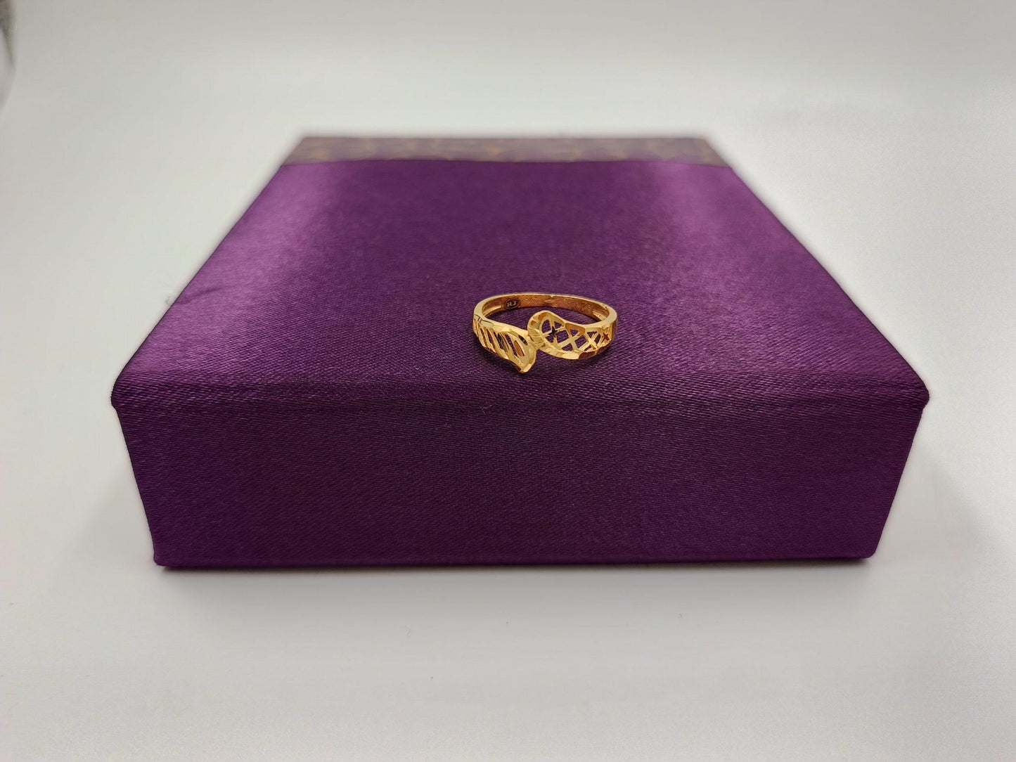 Women's Ring